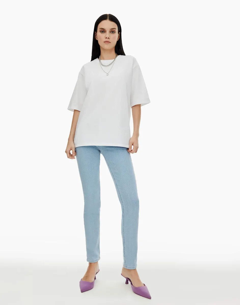 Белая базовая футболка oversize из джерси GKT019529-4 купить по цене от ...