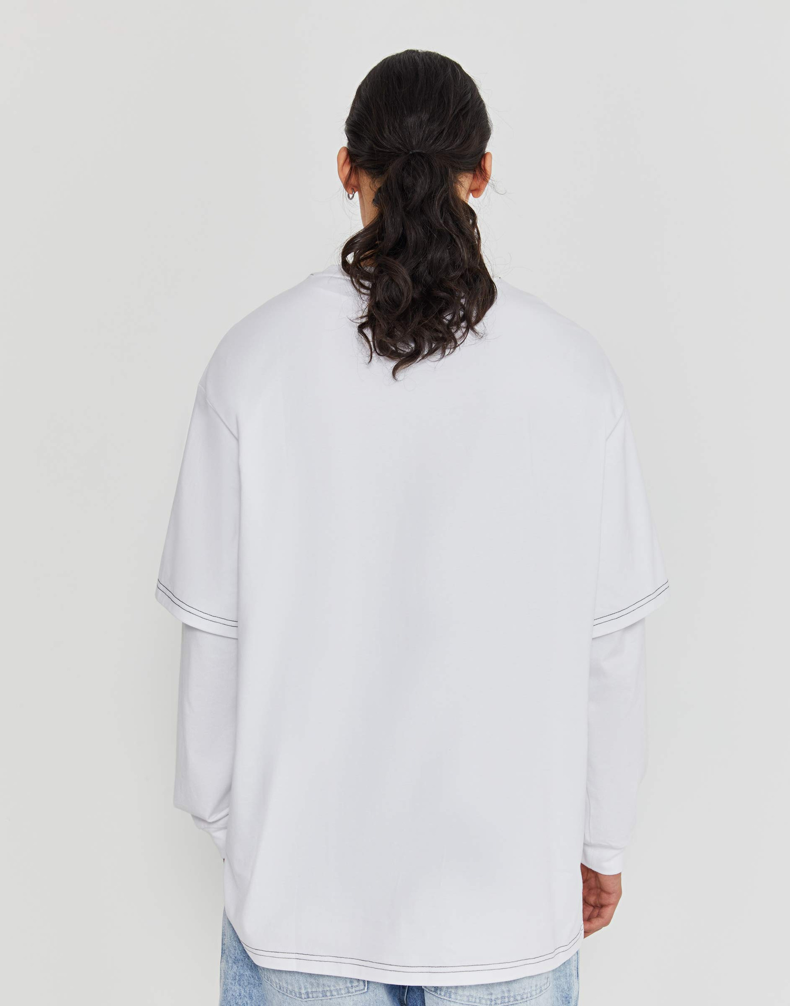 Белая футболка oversize с принтом BKT014460-1 купить по цене от 199 ...
