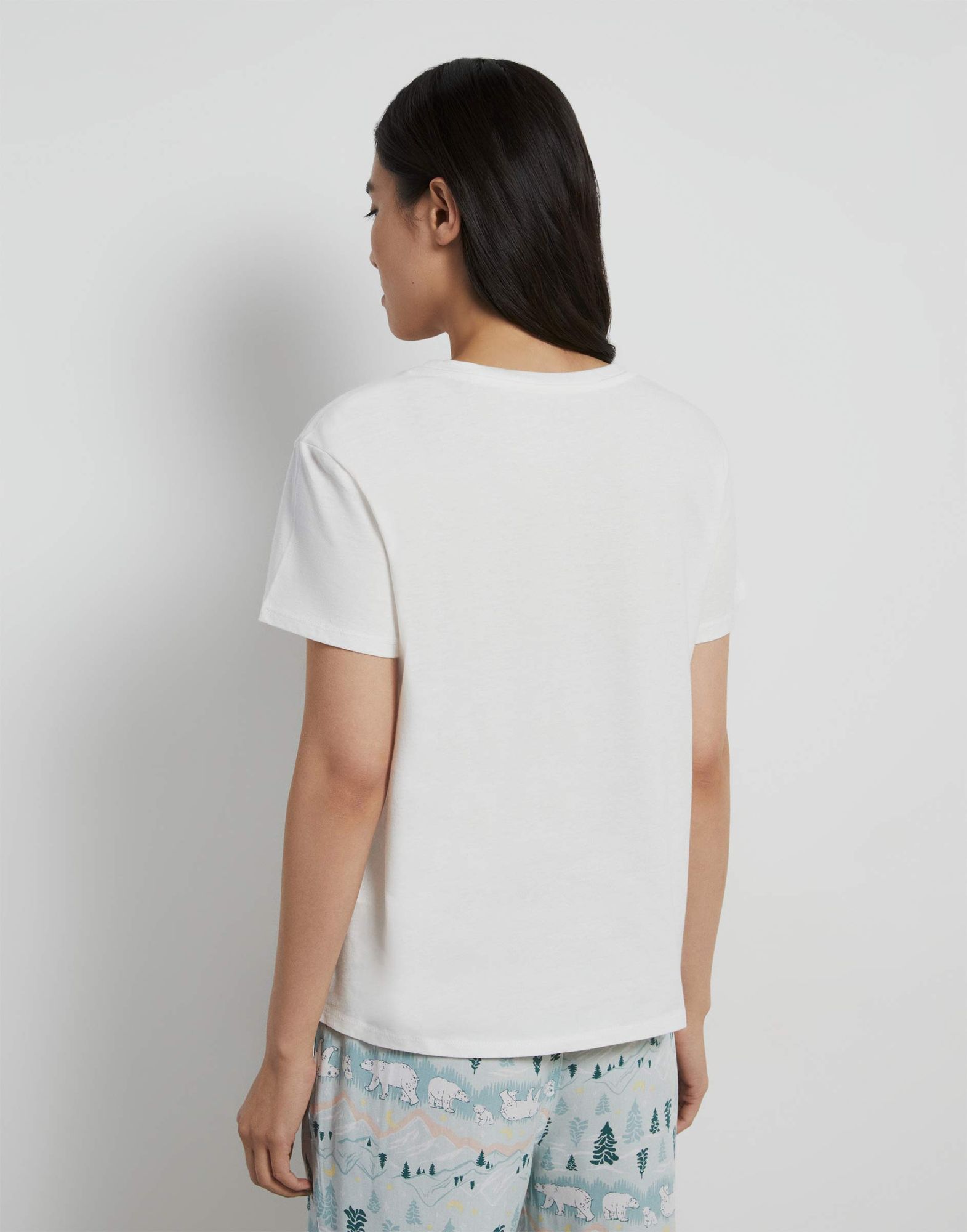 Белая пижамная футболка с принтом-3