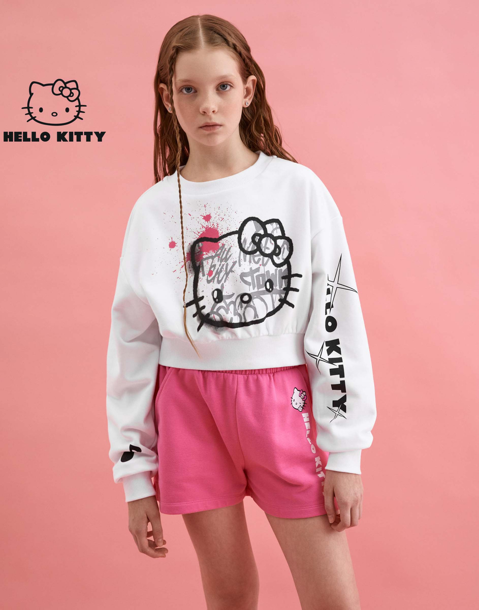 Белый укороченный свитшот оверсайз с принтом Hello Kitty GAC024747