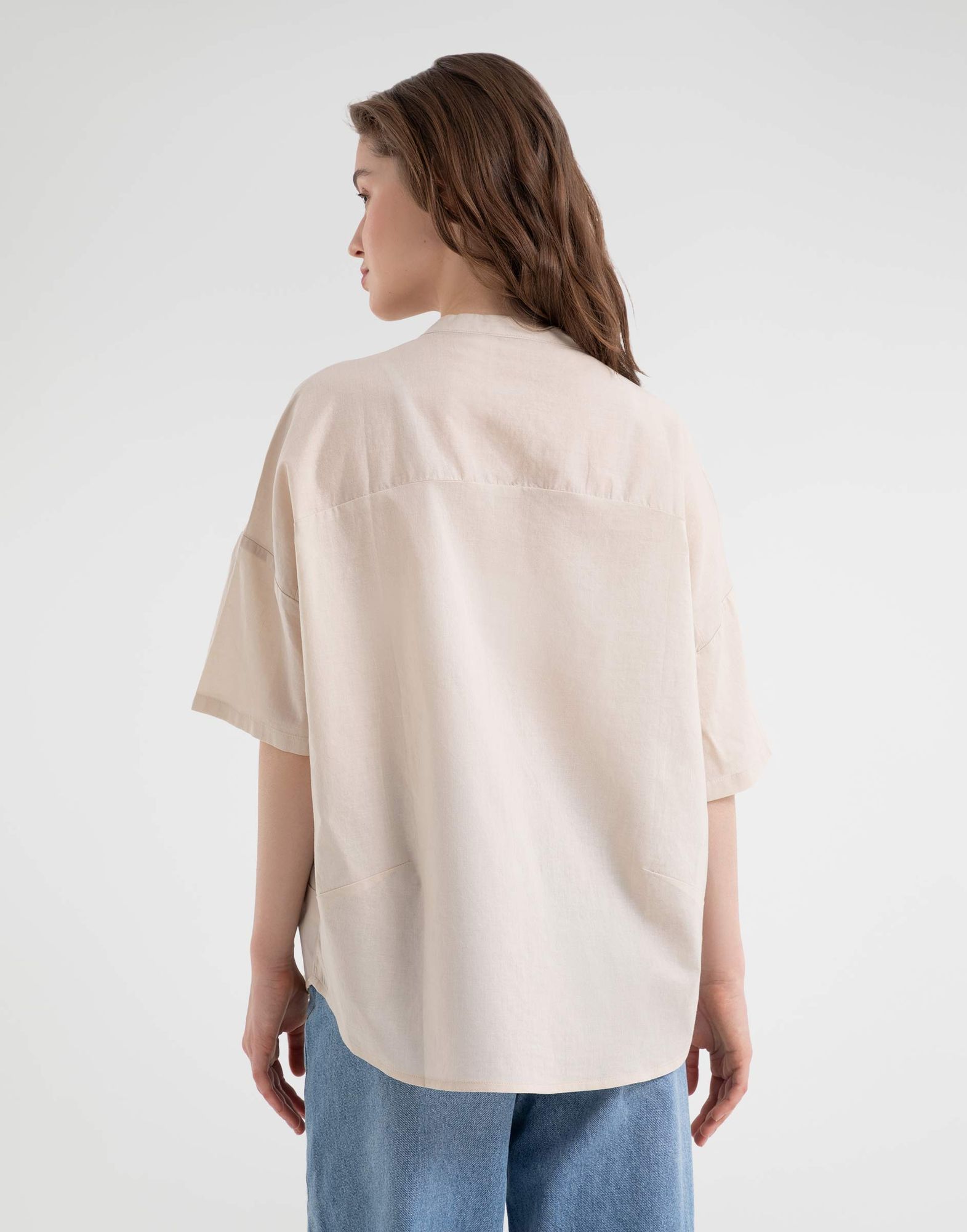 Бежевая рубашка oversize с коротким рукавом-1