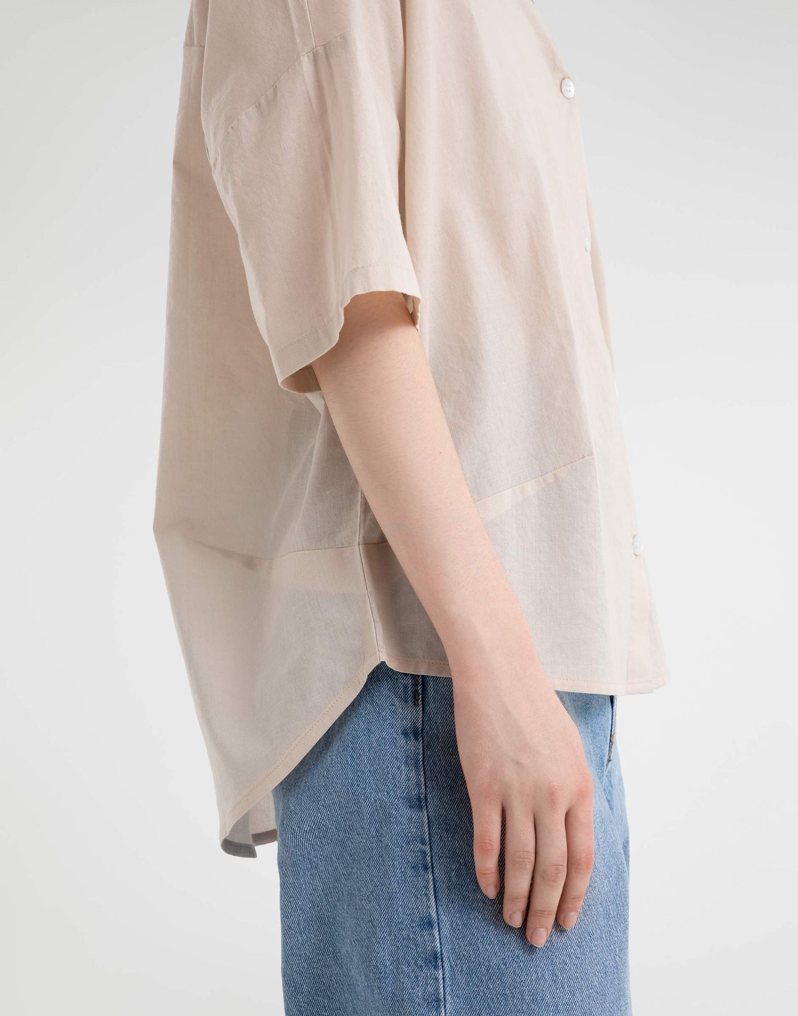 Бежевая рубашка oversize с коротким рукавом-5