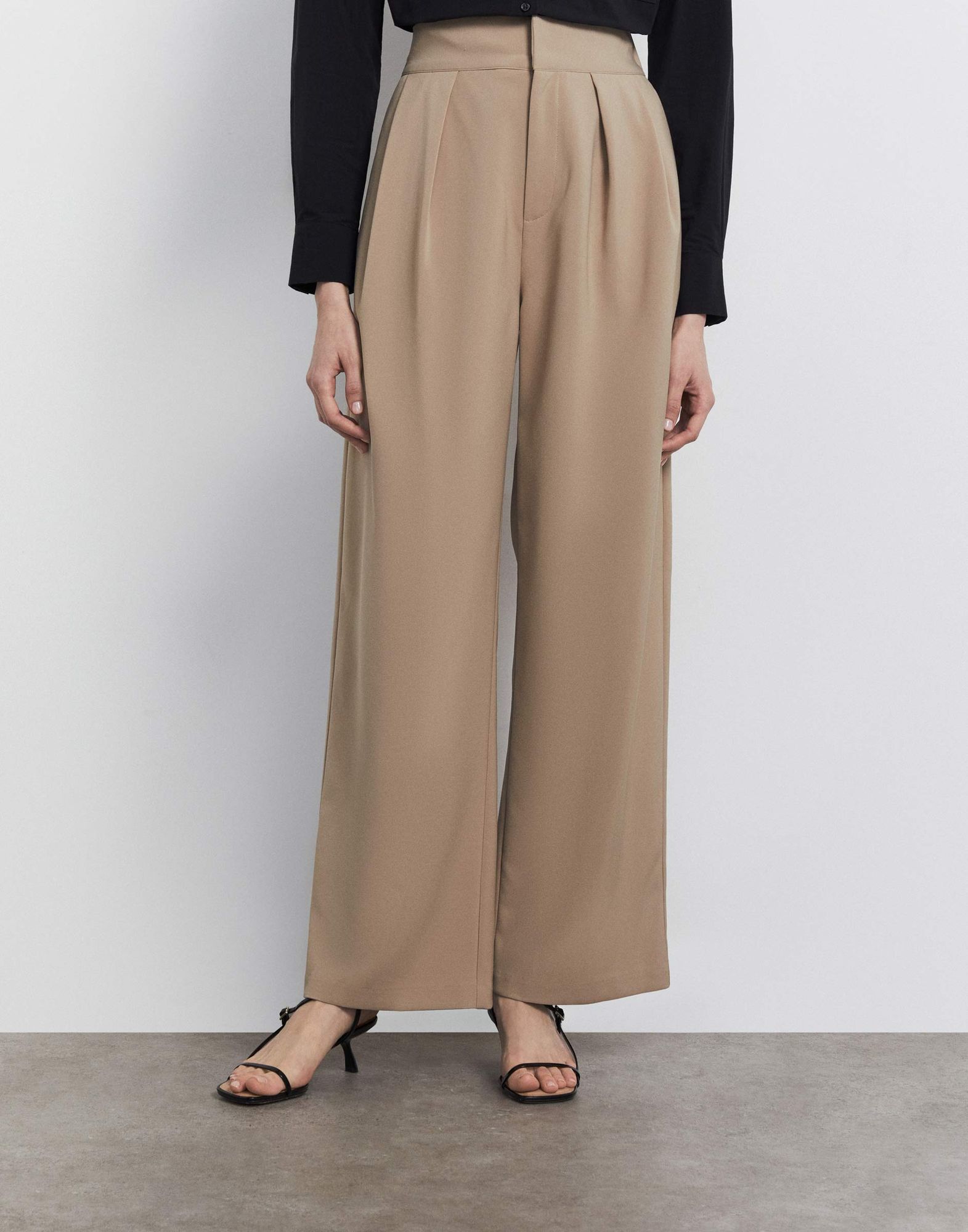 Бежевые брюки Wide leg с защипами GPT009479-4 купить по цене от 3499 ...