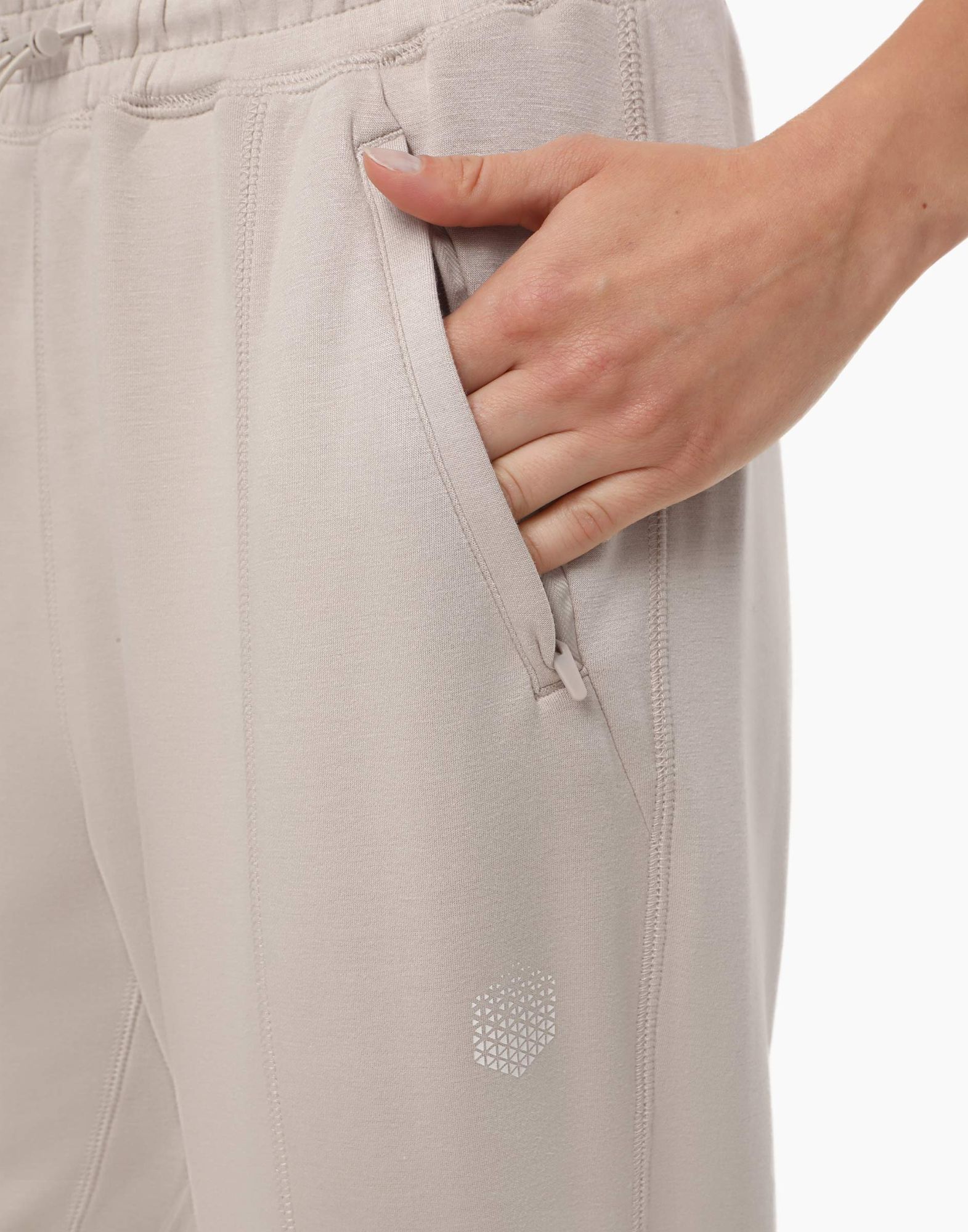 Бежевые спортивные брюки Jogger-3