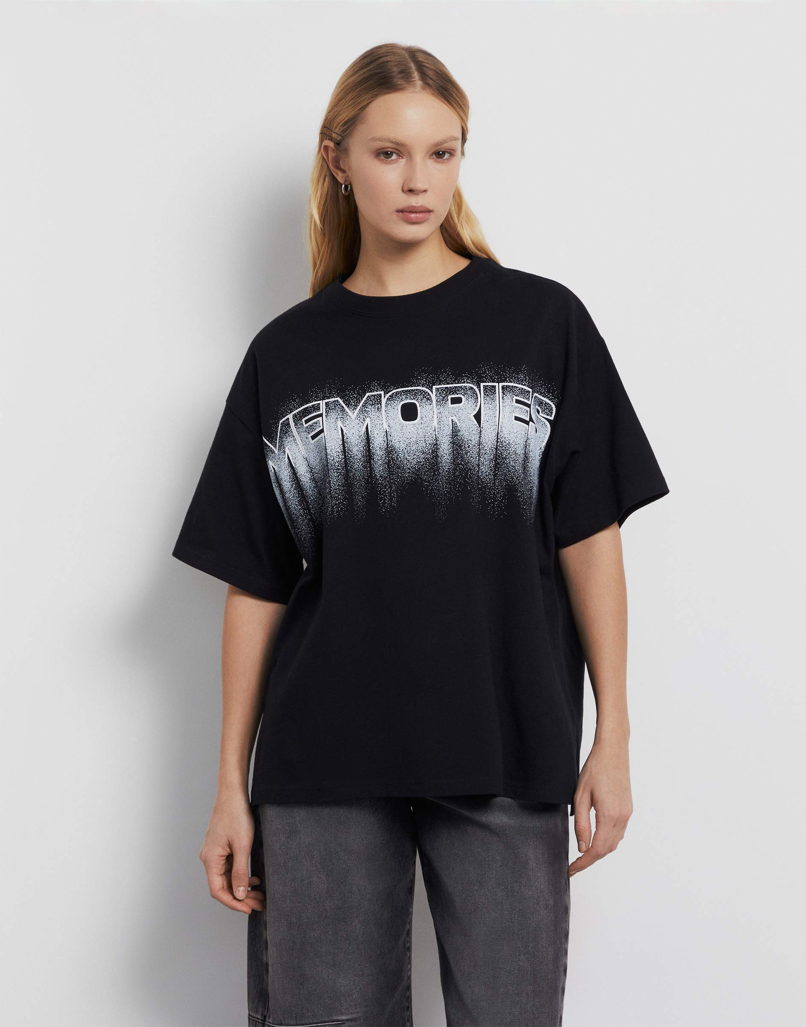 Чёрная футболка superoversize с принтом GKT024607-1 купить по цене от ...