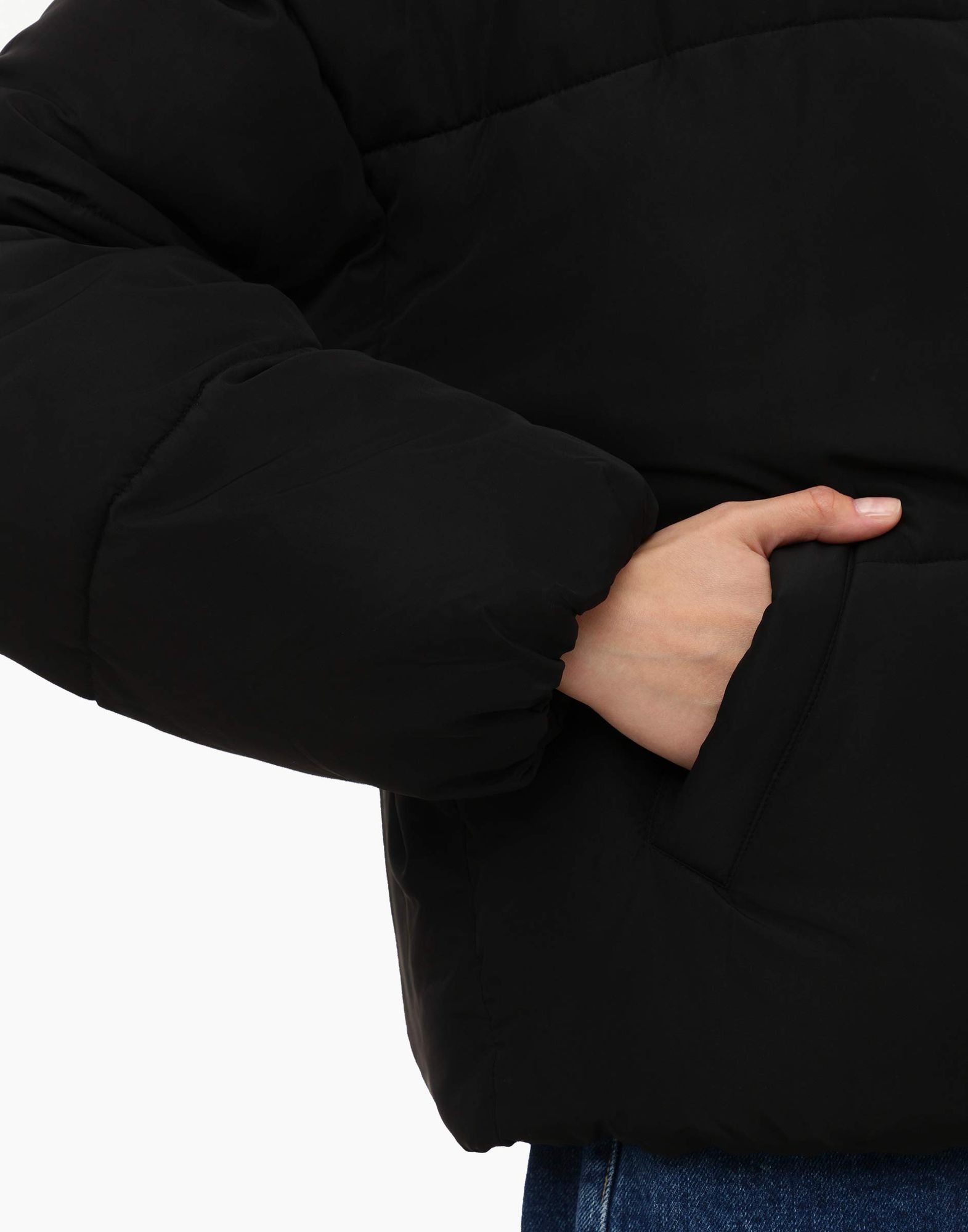 Чёрная куртка oversize с синтепухом-4