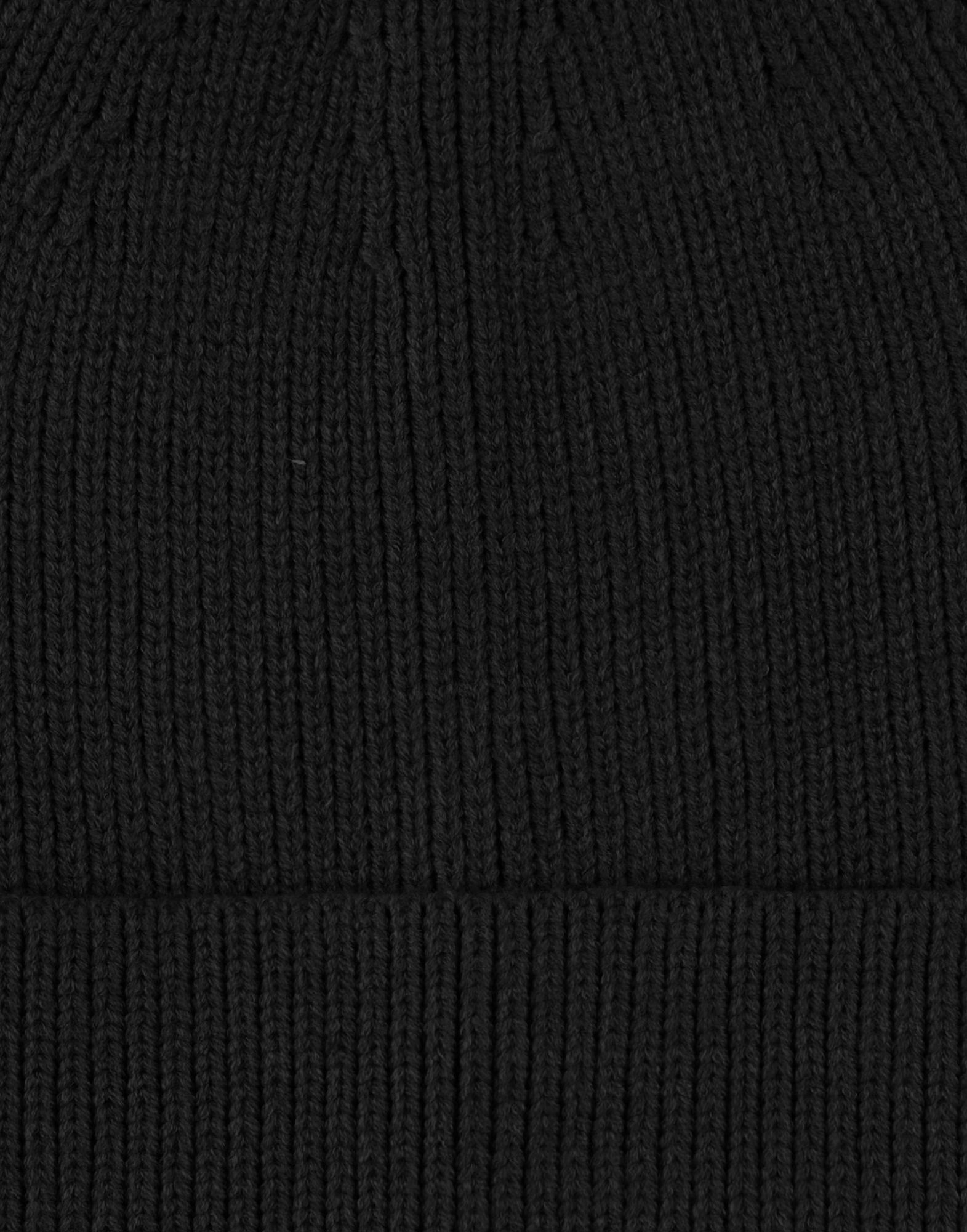 Черная шапка-бини женская-2