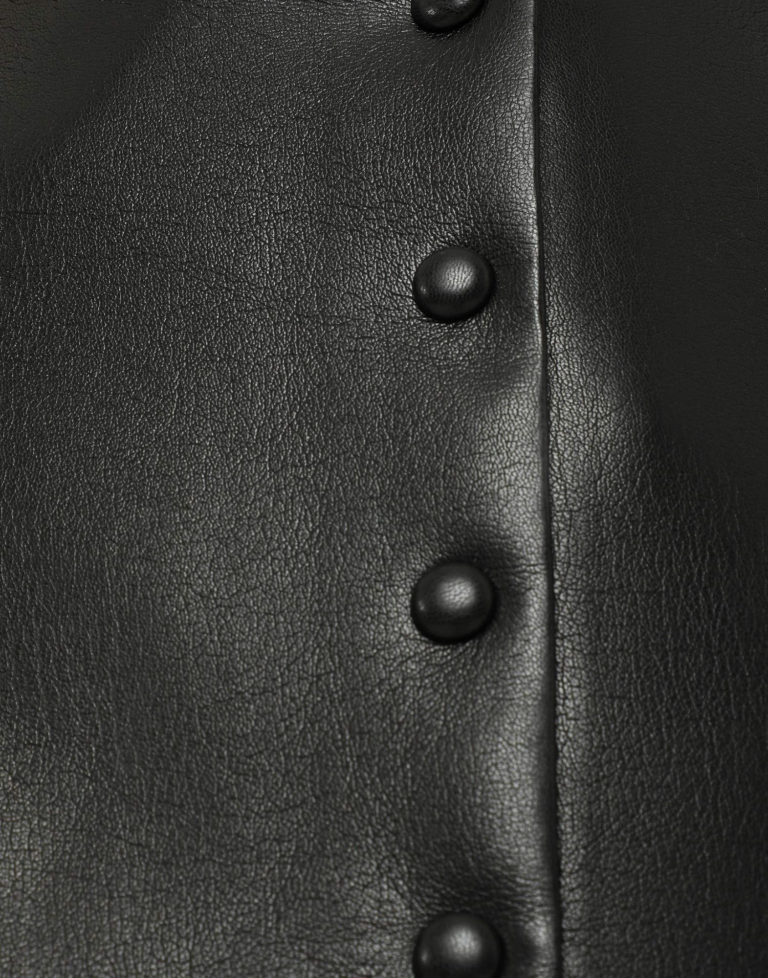 Чёрная юбка миди из экокожи-3