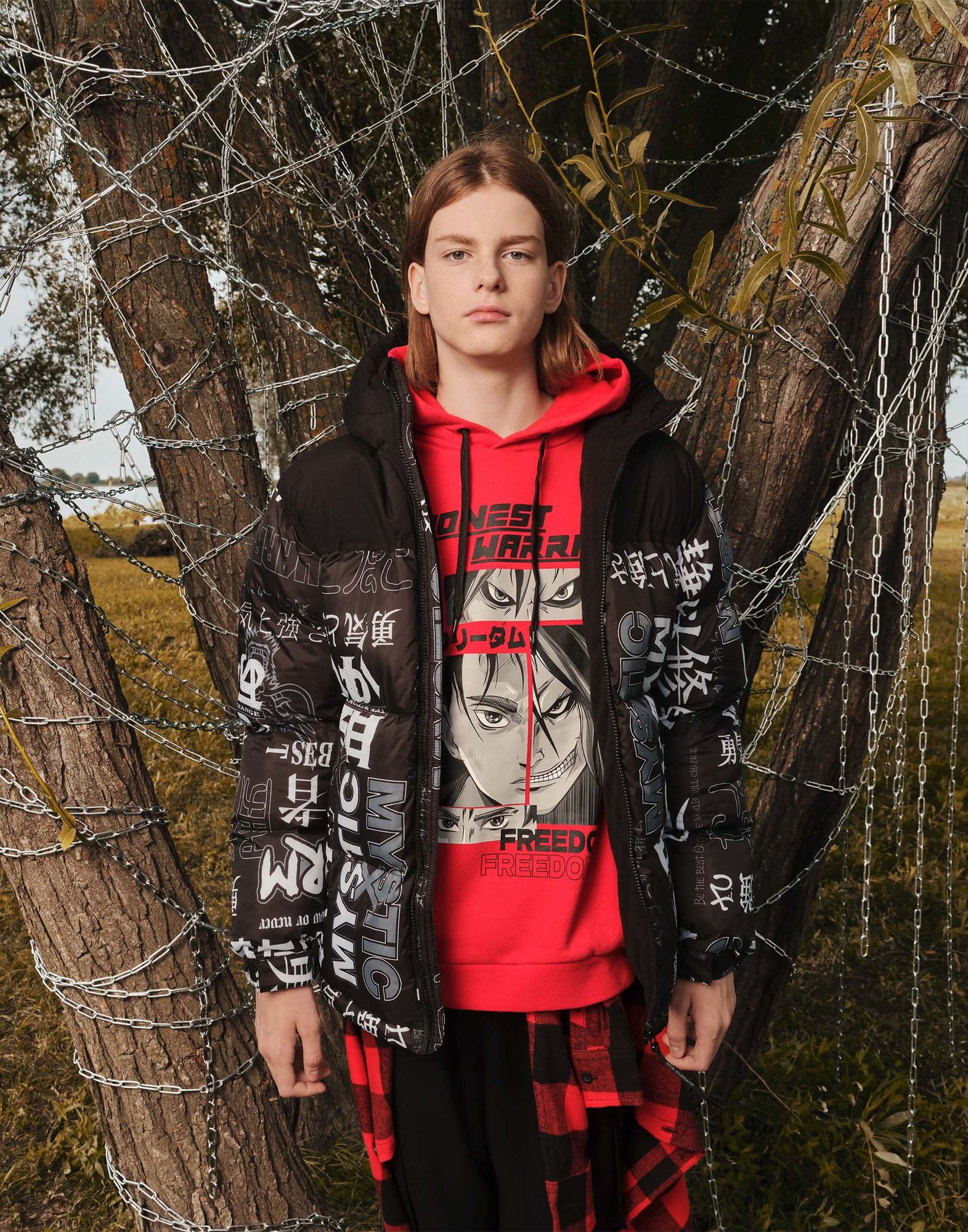 Чёрная утеплённая куртка oversize с принтом для мальчика-0