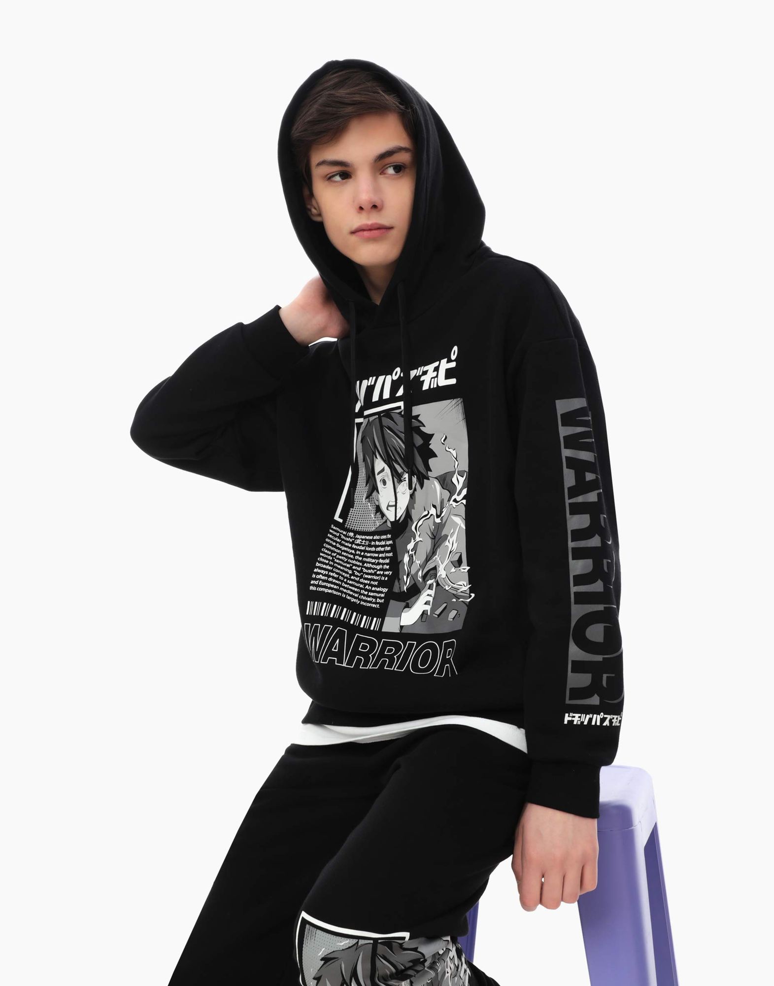 Чёрное худи oversize с аниме-принтом для мальчика-0