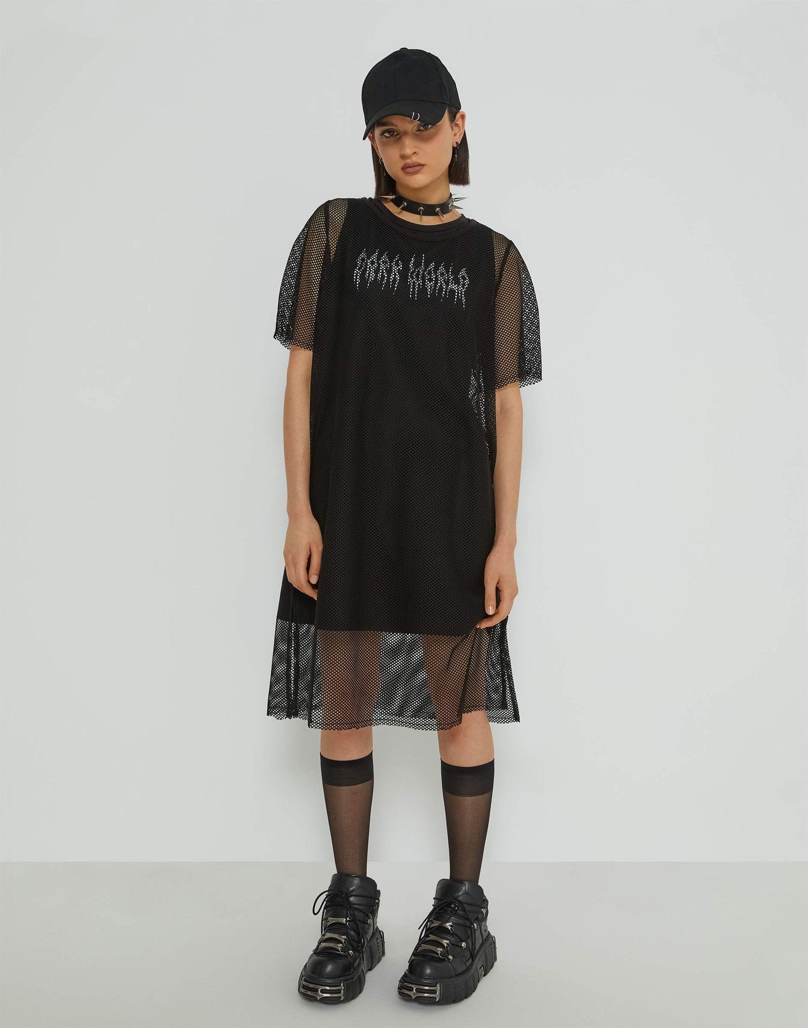 Чёрное платье-сетка с готическим принтом GDR027168-2 купить по цене от ...