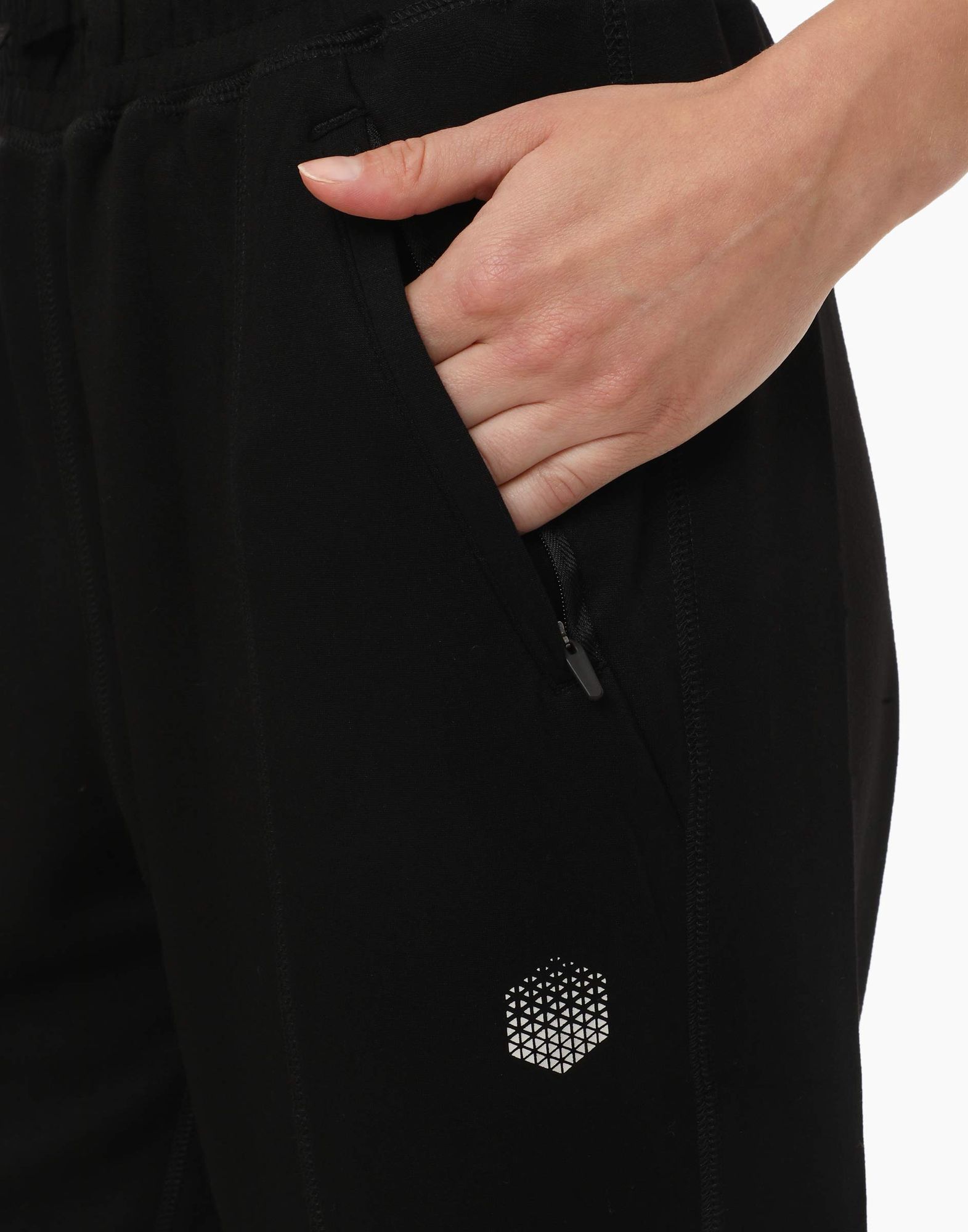 Чёрные спортивные брюки Jogger-3