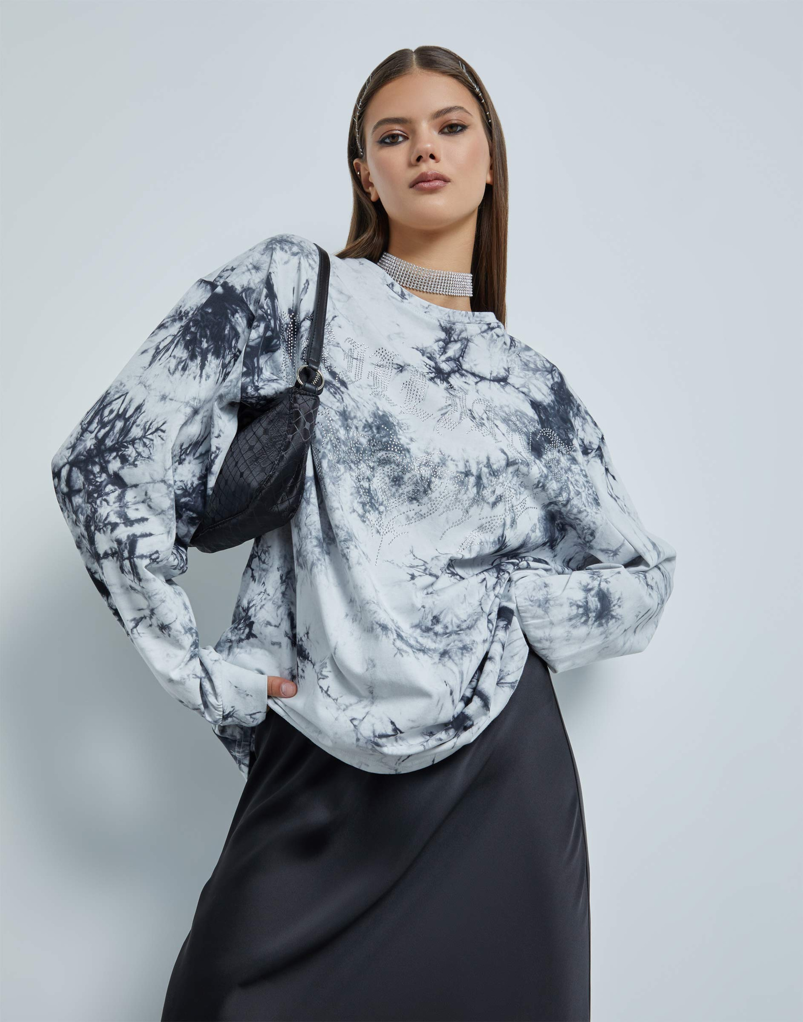 Чёрный лонгслив oversize тай-дай GKT020811-1 купить по цене от 549 ...