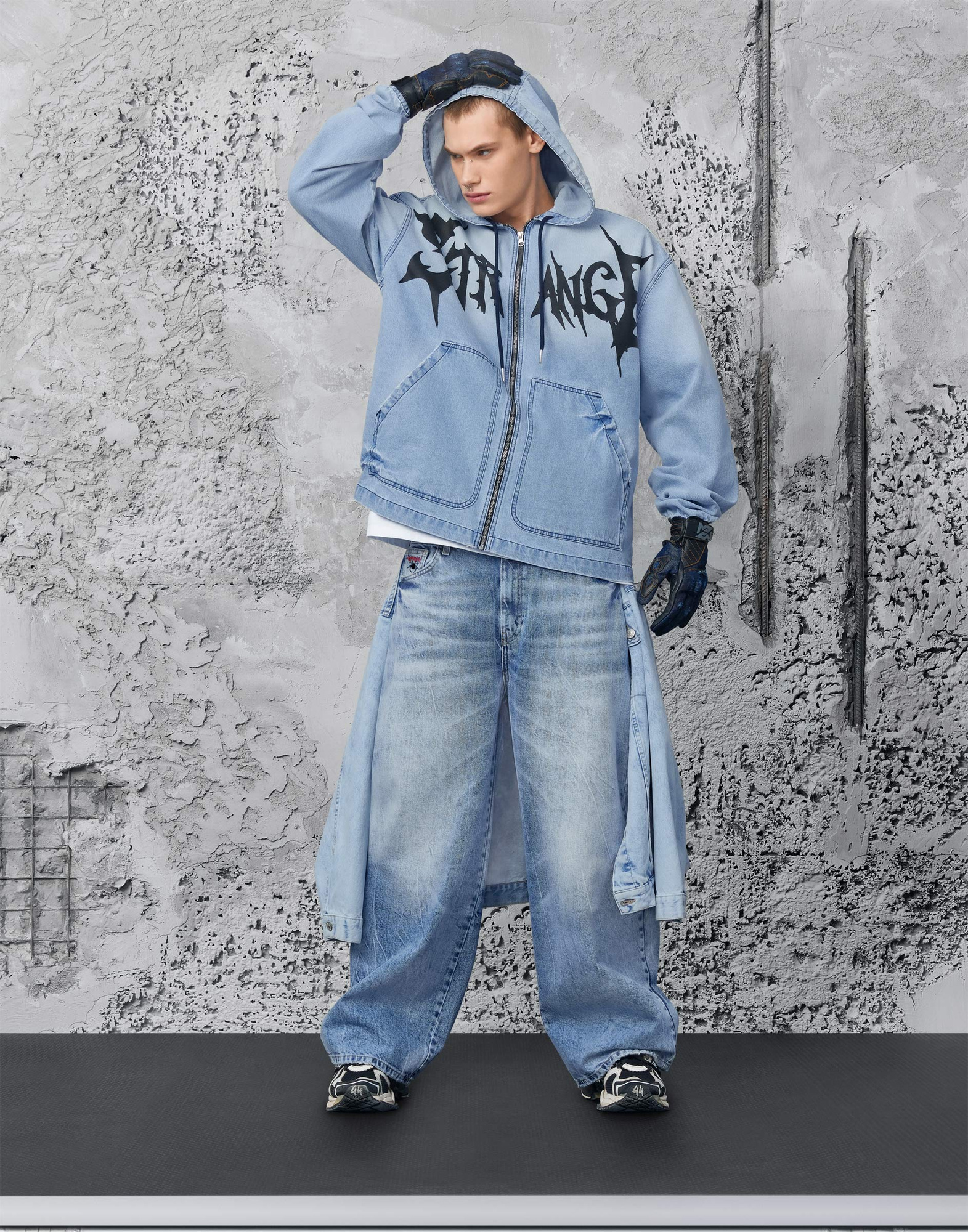 Джинсы Baggy с вышивкой BJN015581-1 купить по цене от 1199 рублей с ...