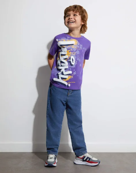 Фиолетовая футболка с граффити-принтом для мальчика-0