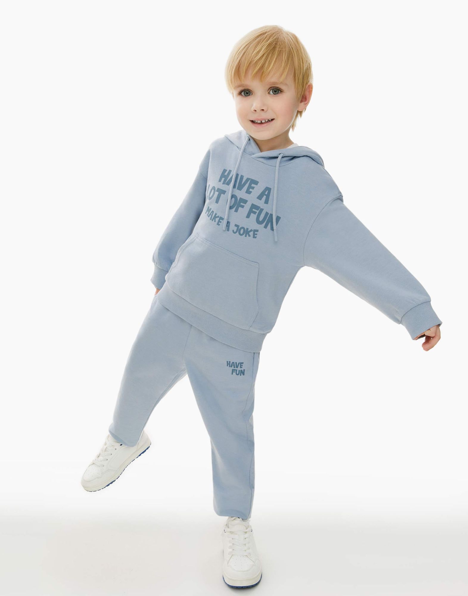 Голубые спортивные брюки Comfort с надписью Have Fun для мальчика-0