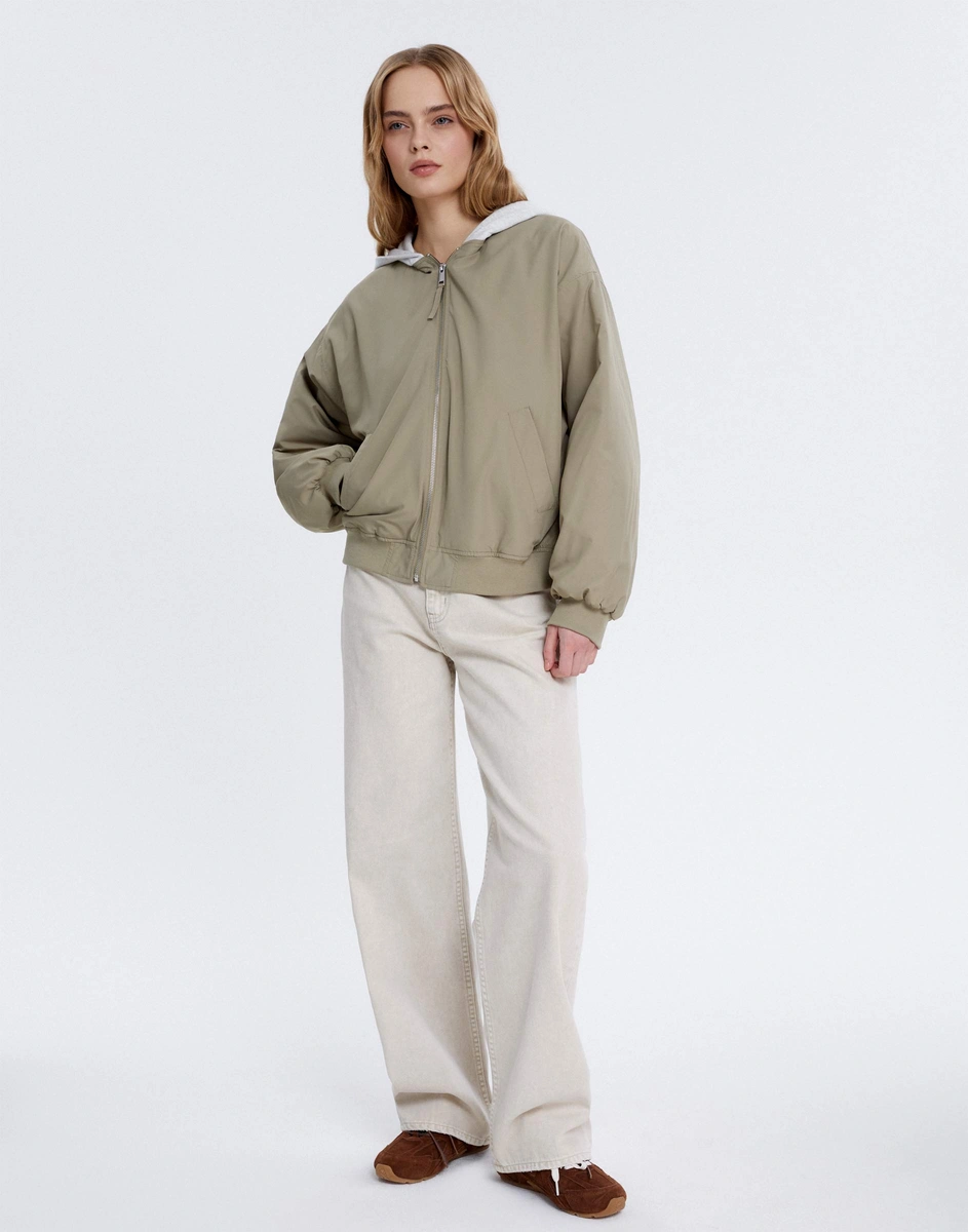 極美品24SS Theory AIRY COTTON SHEER BOMBER Хаки куртка-бомбер oversize с контрастным капюшоном GOW004438-1