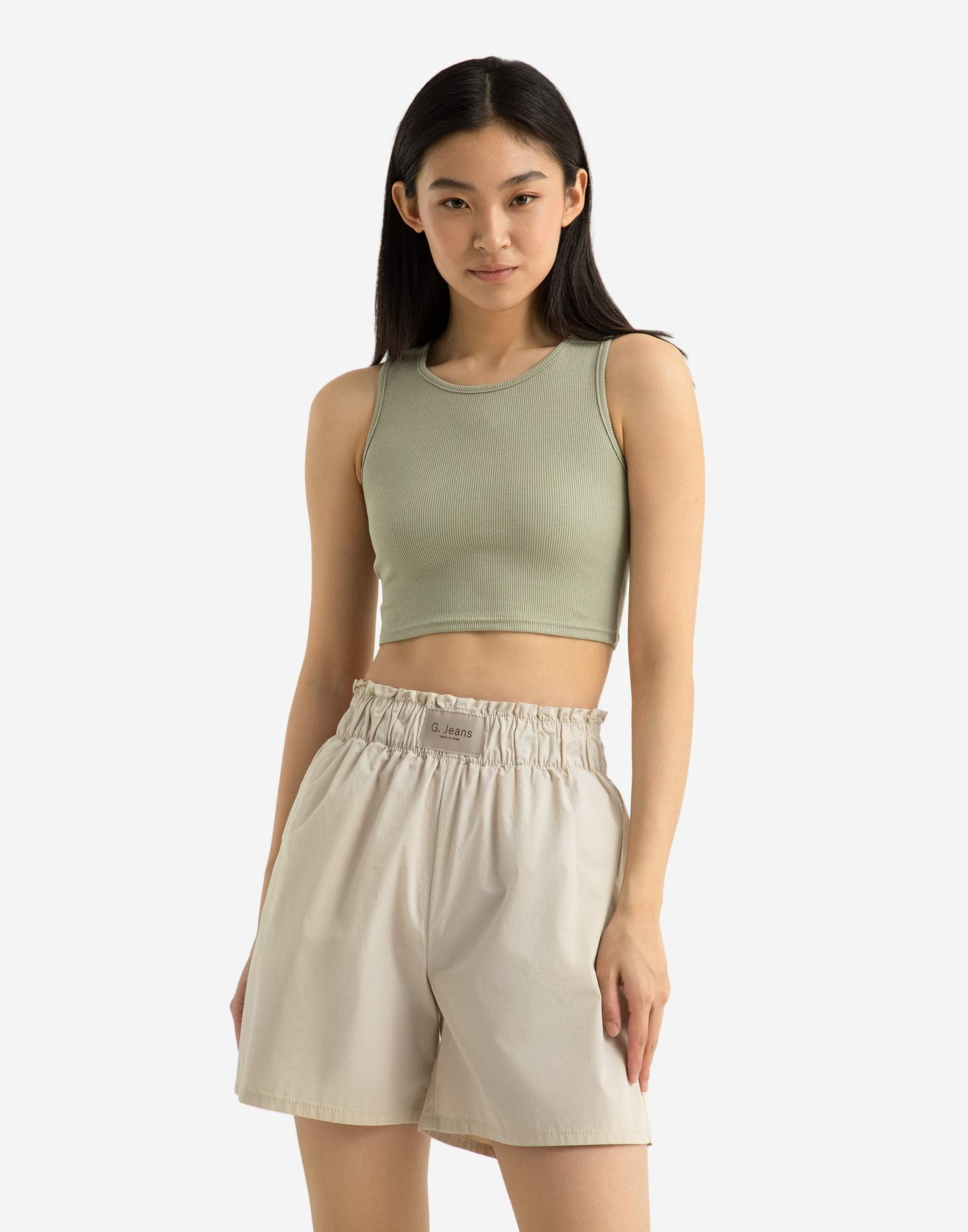 Молочные шорты Easy Fit с нашивкой-0