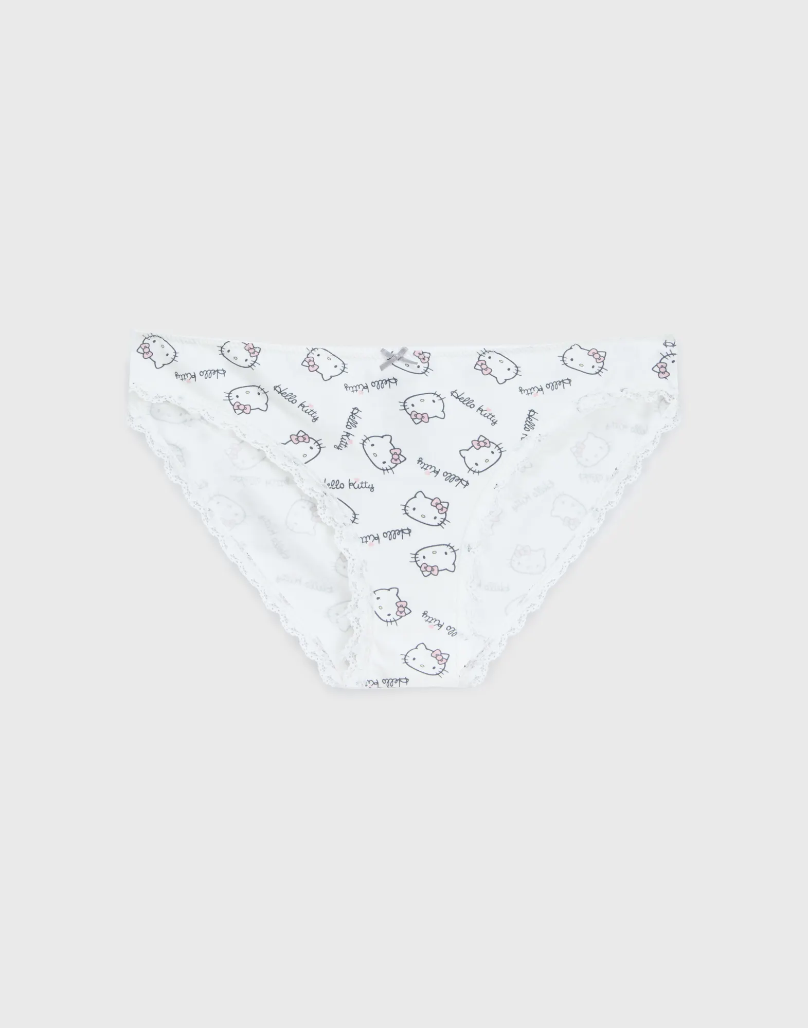 Molocnye-trusy-bikini-s-