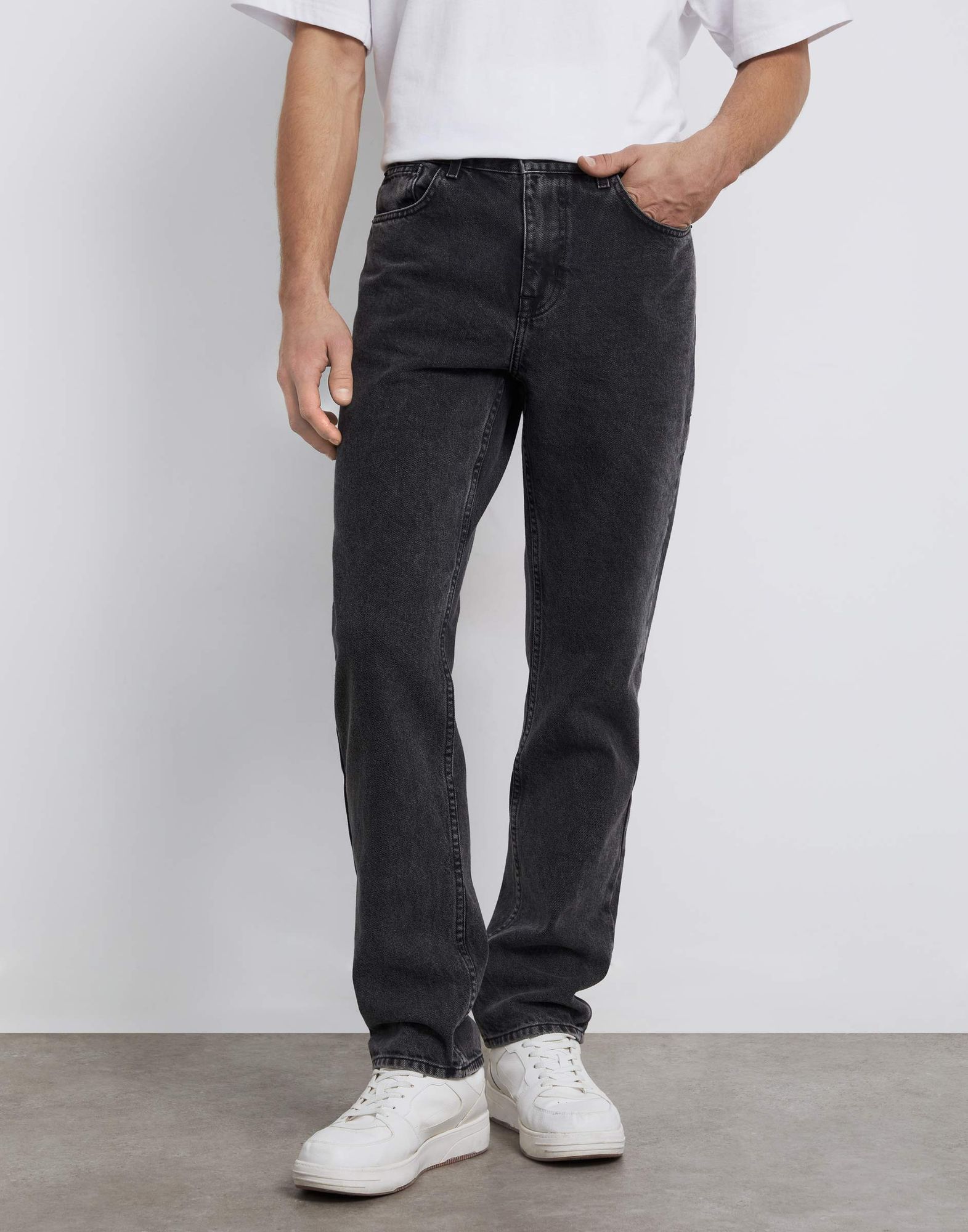 Серые джинсы Regular-1