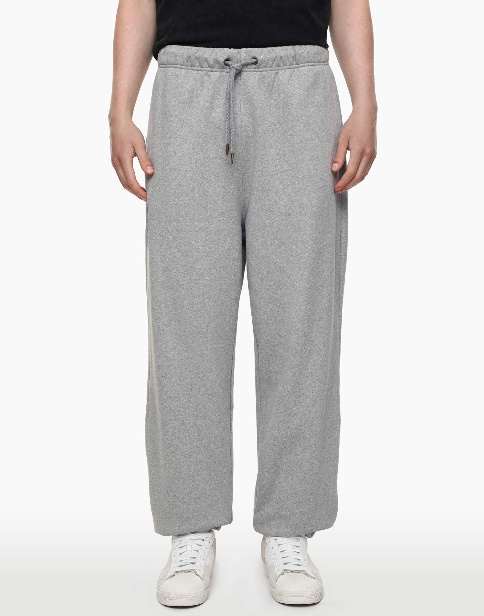 Серые спортивные брюки oversize-1