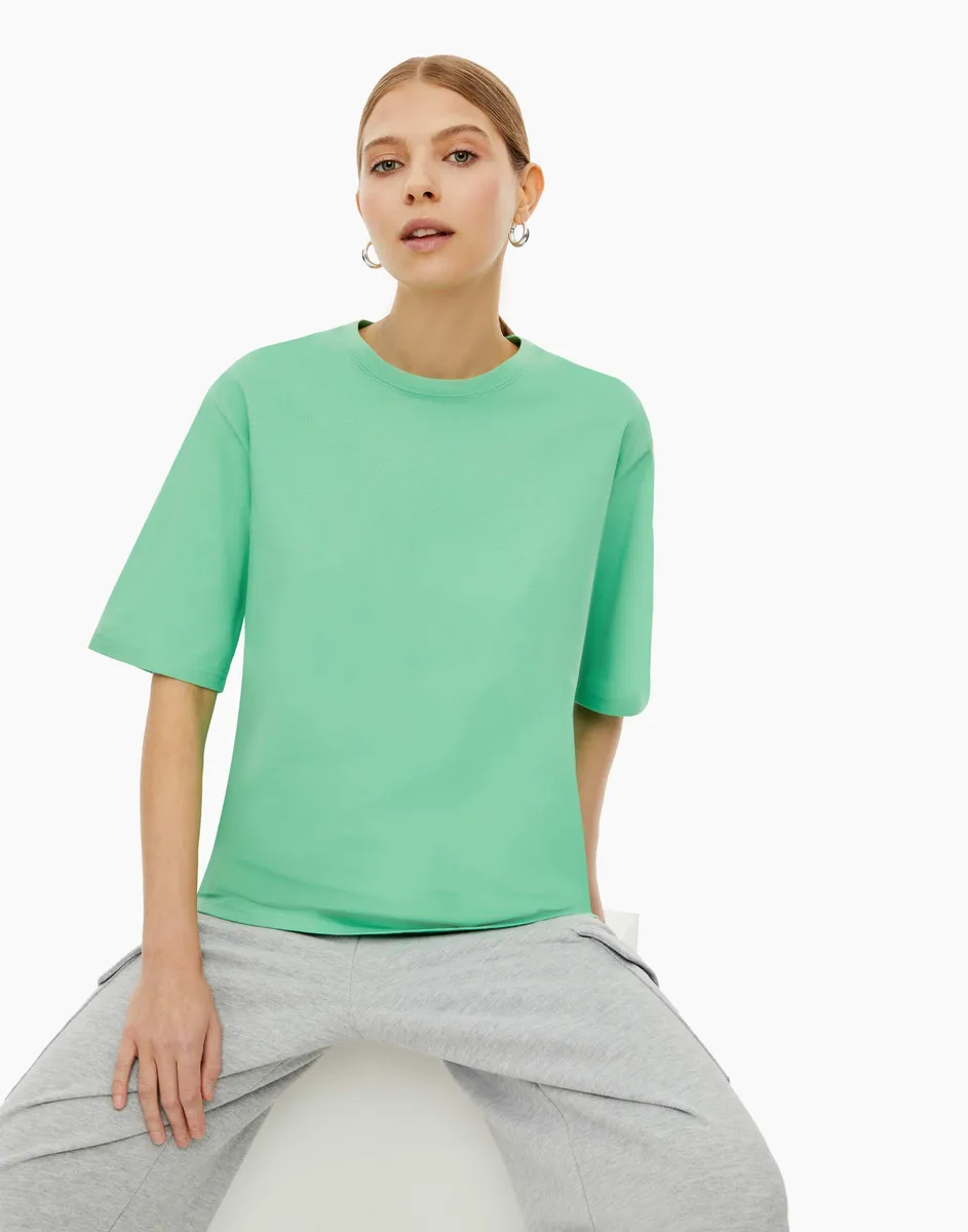 Светло-зелёная базовая футболка oversize из джерси GKT019529-8 купить ...
