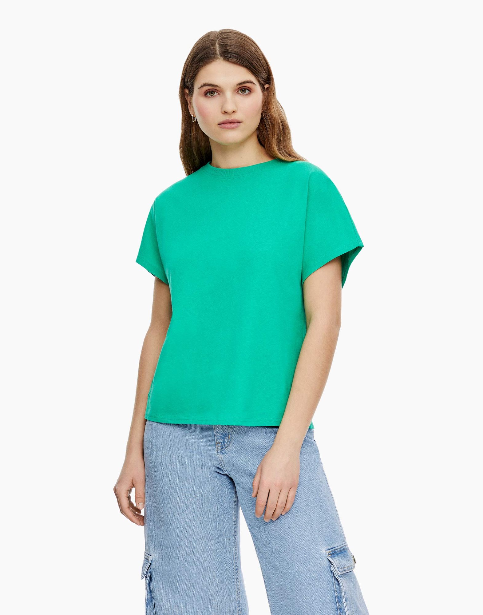 Зелёная базовая футболка oversize из тонкого джерси-0