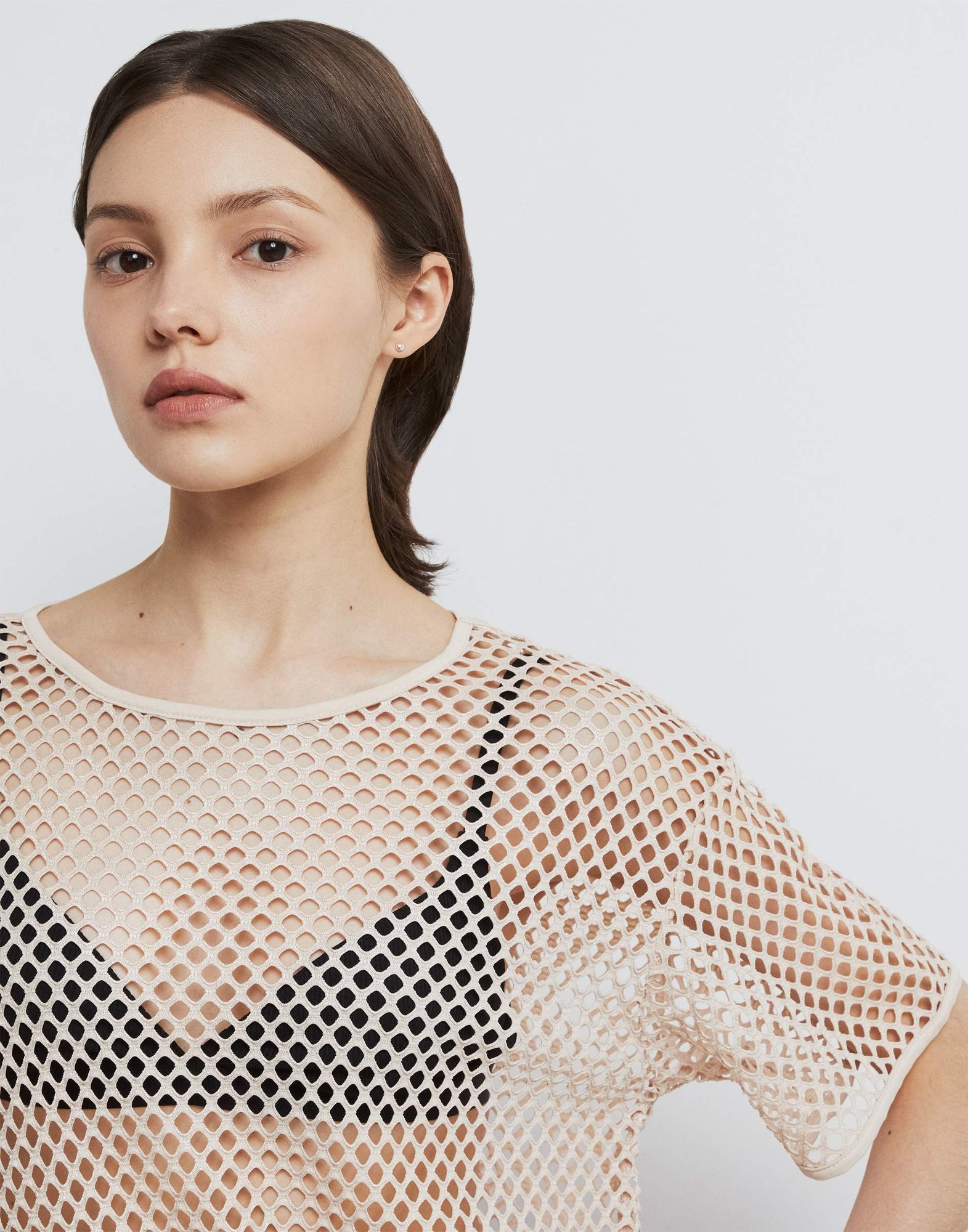 Золотистая сетчатая футболка oversize GKT023239-3 купить по цене от 199 ...